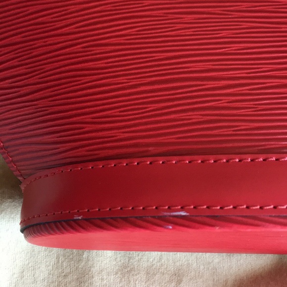 Louis Vuitton Epi Leather, St. Jacques - Picture 6 of 8